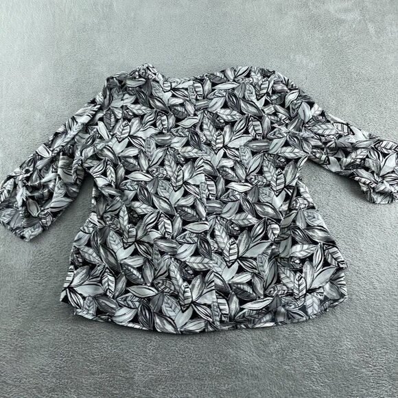 Catherines Womens Plus Size 3X Leaf Print Top With Ruffle Front & 3/4 0751 - Picture 1 of 7